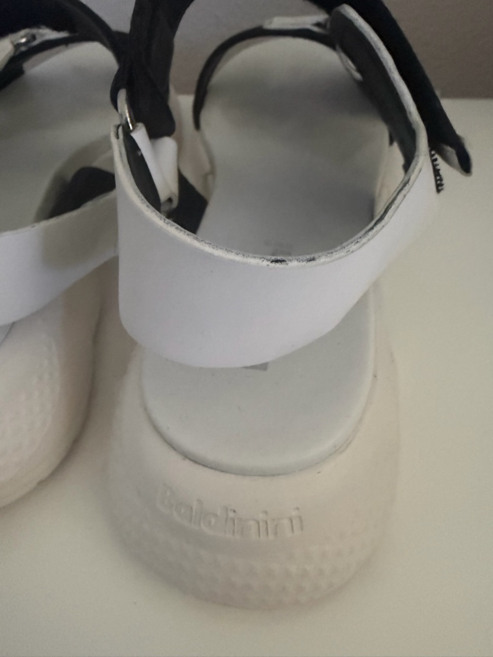 Sandals - Picture 6 of 6